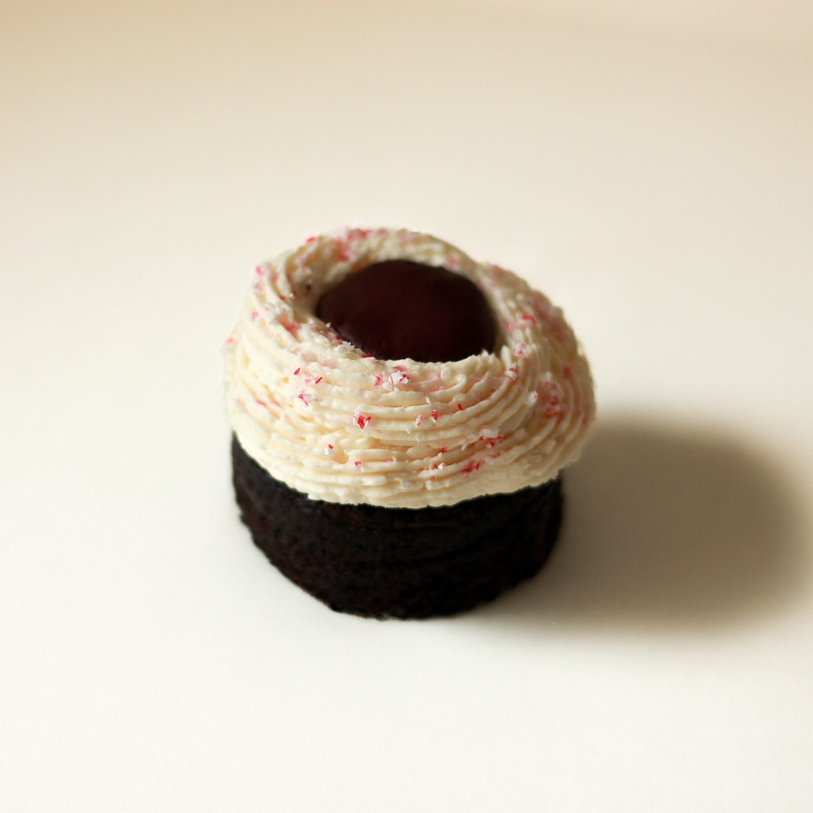 Peppermint Chocolate Cake - Image 2